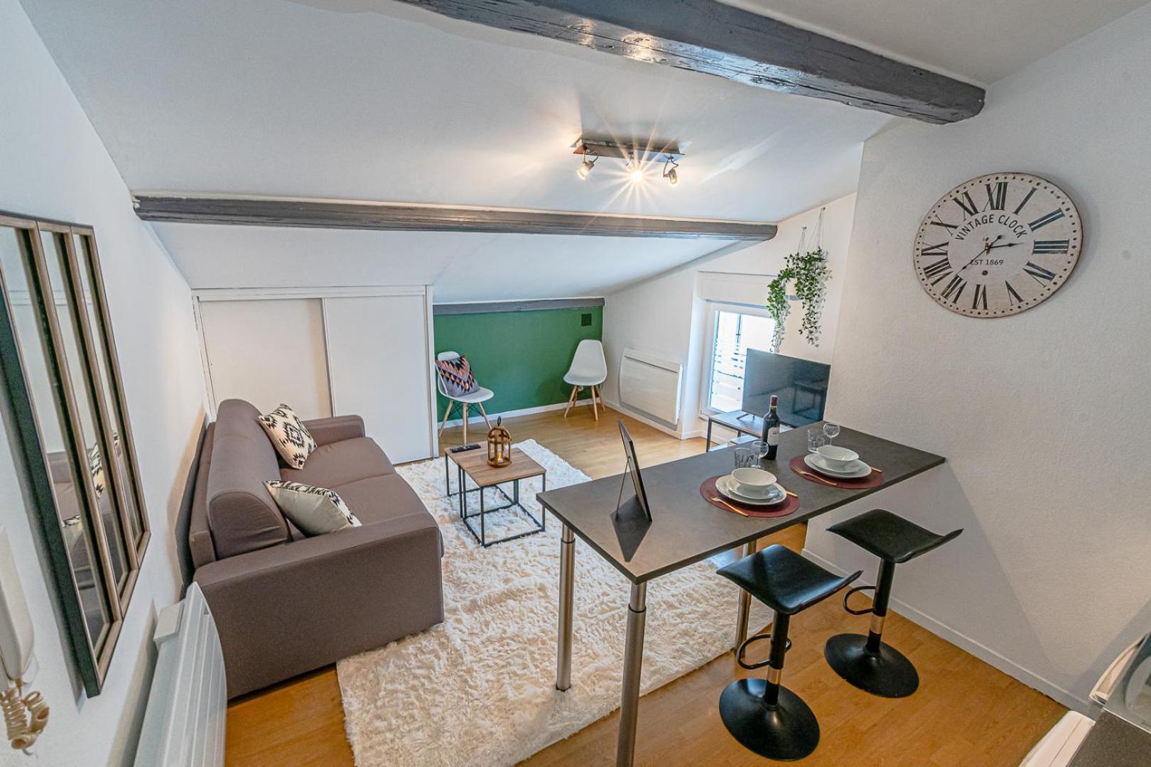 Studio & Appts - 1 A 4 Lits, 1 To 4 Beds - 1 A 7 Pers, 1 To 7 Pax - Confort, Flexibilite Hayange Exterior foto
