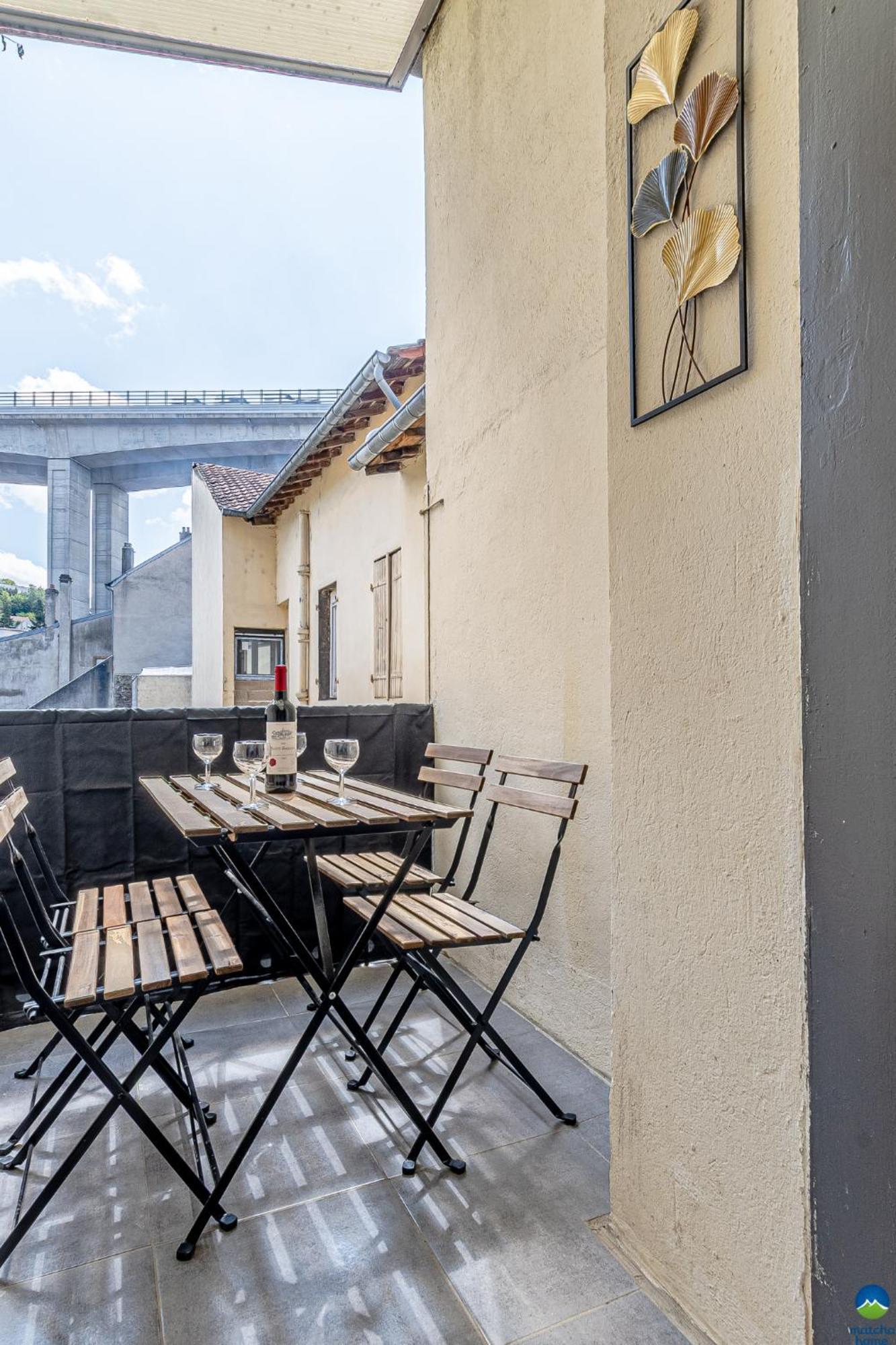Studio & Appts - 1 A 4 Lits, 1 To 4 Beds - 1 A 7 Pers, 1 To 7 Pax - Confort, Flexibilite Hayange Exterior foto